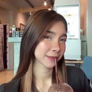 PomPamploysin Boonchoong profile icon