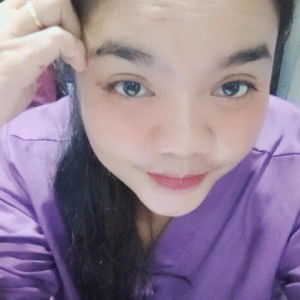 Yulia Maretta profile icon