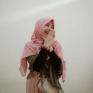 Mila Rosiana profile icon