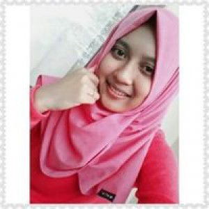 Alya Garnis Wari profile icon