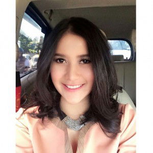 dewi ratnasari profile icon