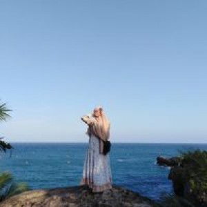 Mei Elfasari profile icon