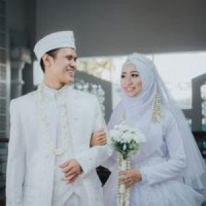 Ootin Otin Rizkia profile icon