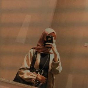 Neni Astini profile icon