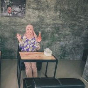 Nureeya Intan profile icon