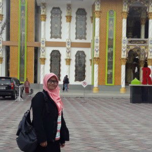 Siti Nurdini Fajriyah Aris profile icon