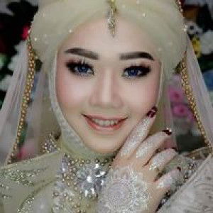 Nur Halipah profile icon