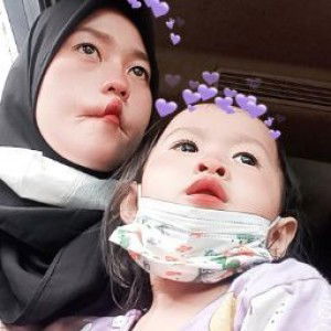 Mom Gendhis profile icon