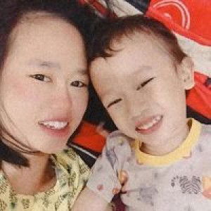 Dessy Anggriani profile icon