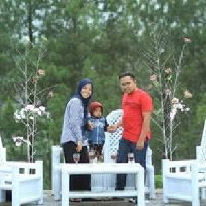 AdinKhanifatutdiniyah profile icon