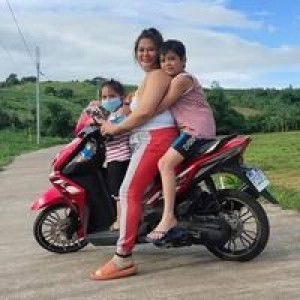 Josie Dipon profile icon