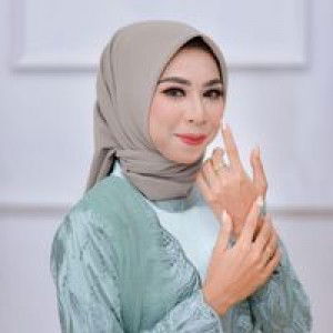 Wiwit Henna profile icon