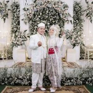 Siti Astuti Yuli Yanti profile icon