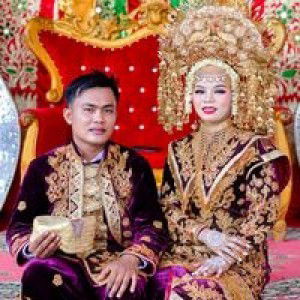 Reci Lawati profile icon