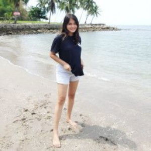 Khaey Ann Laxamana profile icon