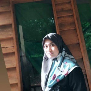 Putri Devi Anggraeni Azis profile icon