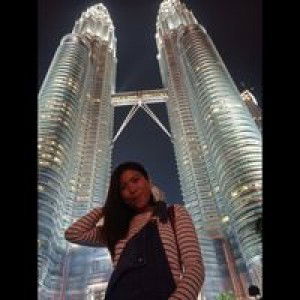 Titien Crisdayanti profile icon