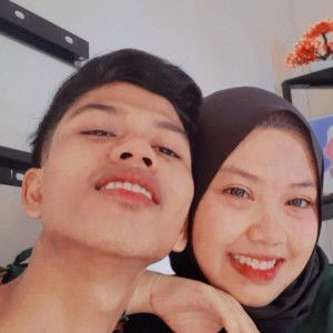 Indah Hamzah profile icon