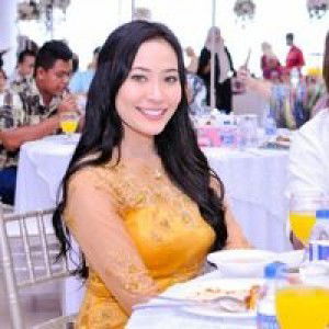 Nur Qiela profile icon