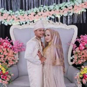 Febri Handayani profile icon