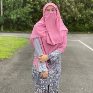 Ayna A'zmina profile icon