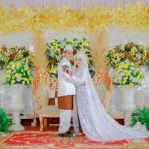 Dian Puspita Rini profile icon