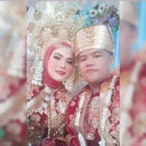 Rizky Adriana profile icon