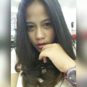 indah rosiliana profile icon