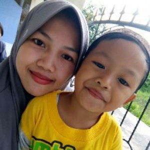 Rini Hermawati profile icon