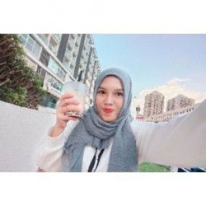 Liana Dewi profile icon