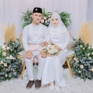 Azlina Azmi profile icon