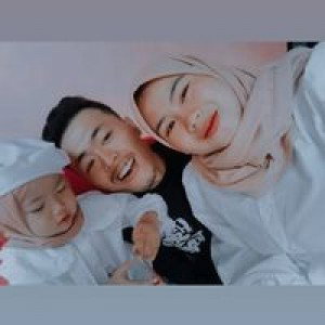 Rini Maulid Nurjanah profile icon