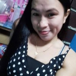 Mariel Wenceslao profile icon