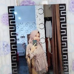 Neng ajeng Alawiah profile icon