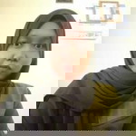 Risna Khoirunnissa profile icon