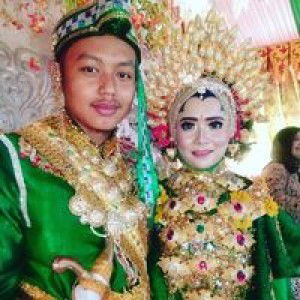 Viitry PoetriiTengah profile icon