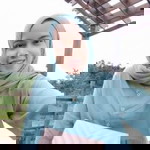 Siti Munsiroh profile icon