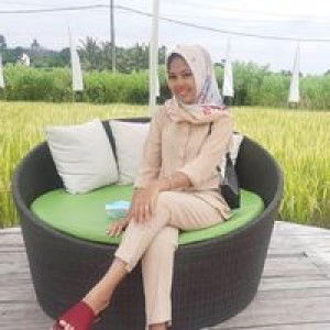 Emylia Widyastuti profile icon