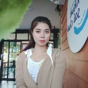 Fah Sakunrat profile icon