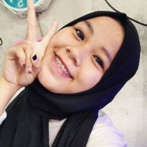 Lestari Heni profile icon