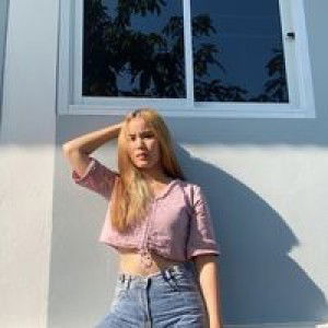 Tasanee Unna profile icon