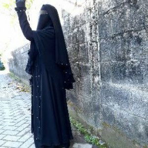 Imaniar yunia malik profile icon