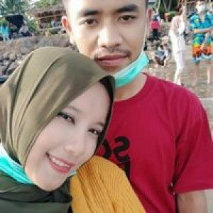 Eva Maria Shopa profile icon