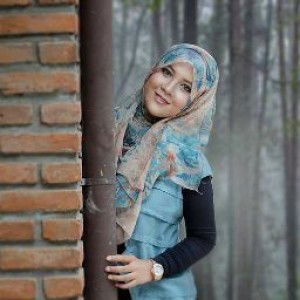 Rena Faoziah profile icon