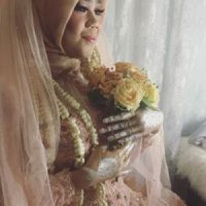 Yolanda Desriani Ne profile icon