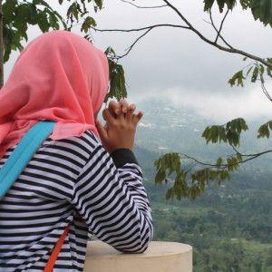 Ratnanur Septiani profile icon