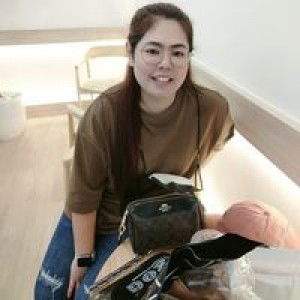 Wannida Khunaprom profile icon