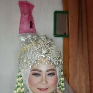 Erna Ifanha profile icon