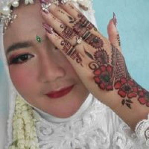 Dewi Arsita Real profile icon