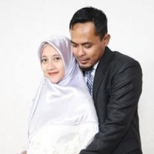 Ayu Alvianita profile icon